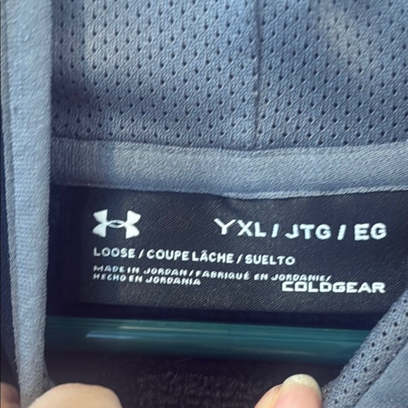 Under Armour Black Hoodie - Picture 2 of 5